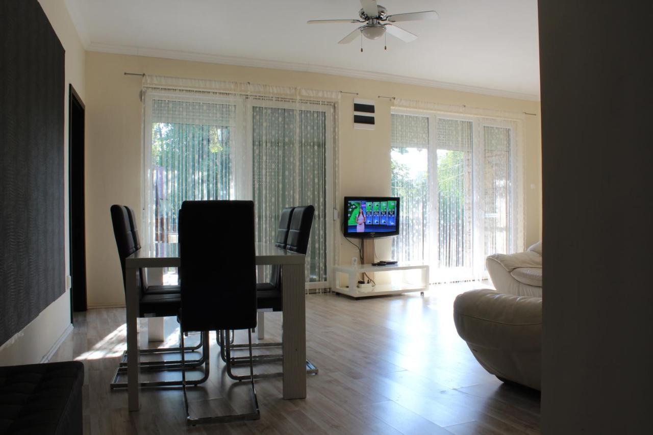 Apartament Medlin Apartman Siófok Zewnętrze zdjęcie